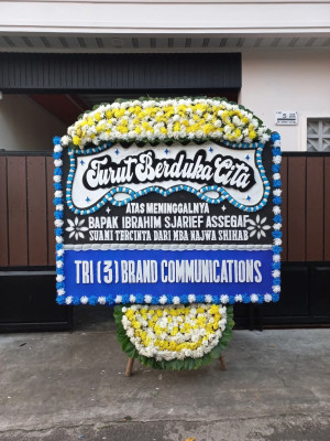 Papan Bunga Duka di Dulupi